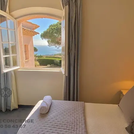 Isma: Vue Mer St Tropez Vila *